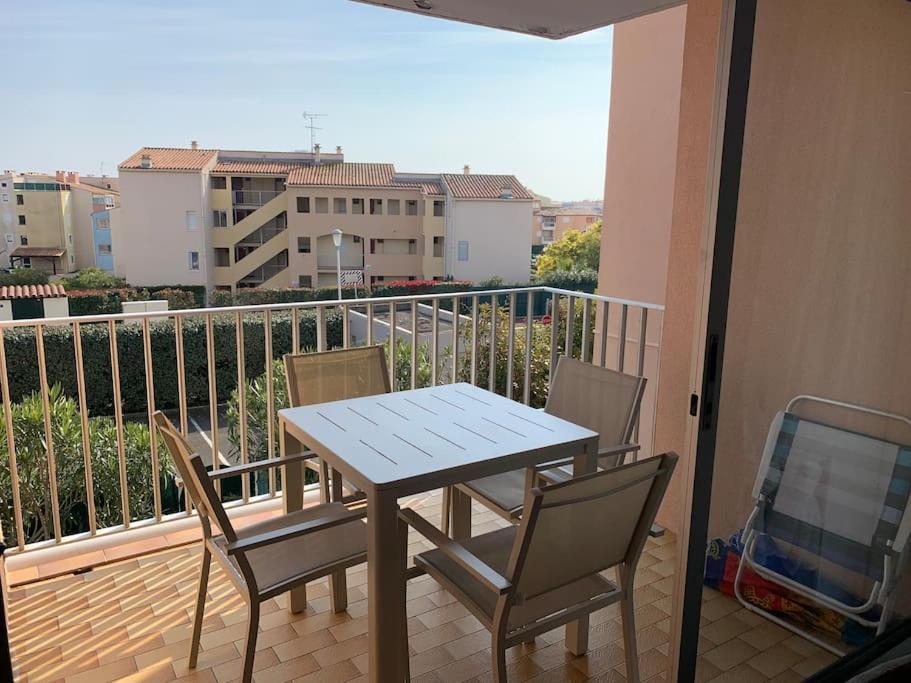 T2, Terrasse, Parking Prive Proche Port Et Plages Apartment Agde